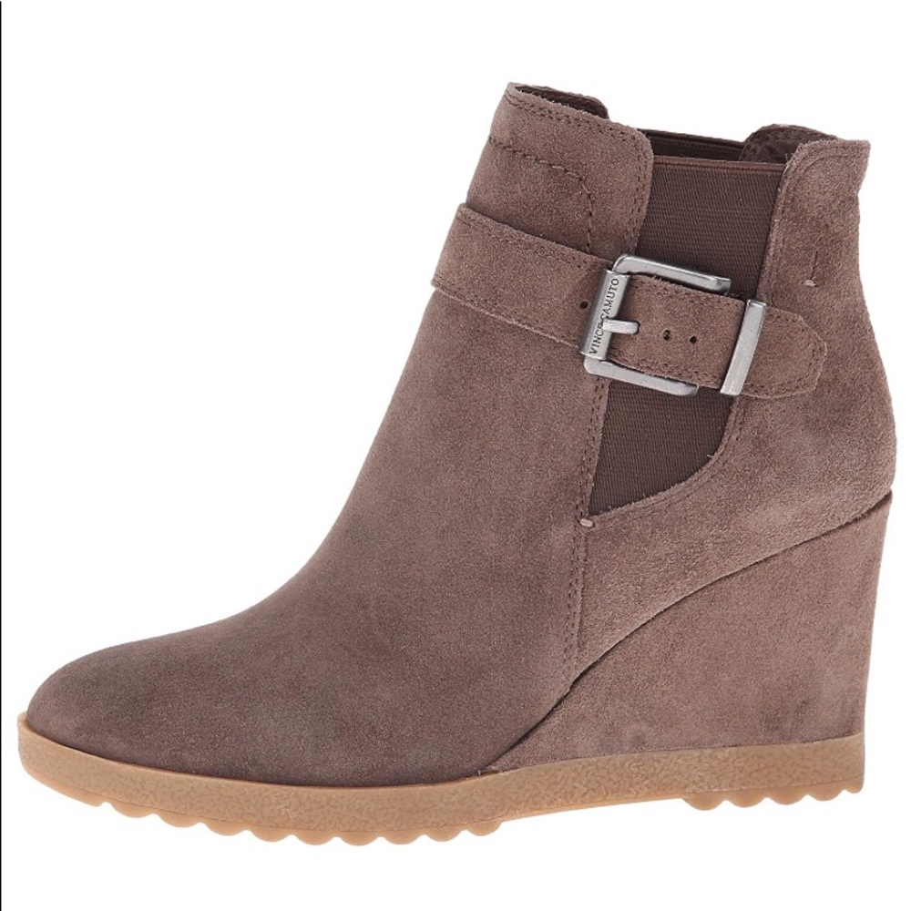 NWOB Vince Camuto Landri buckle wedge bootie